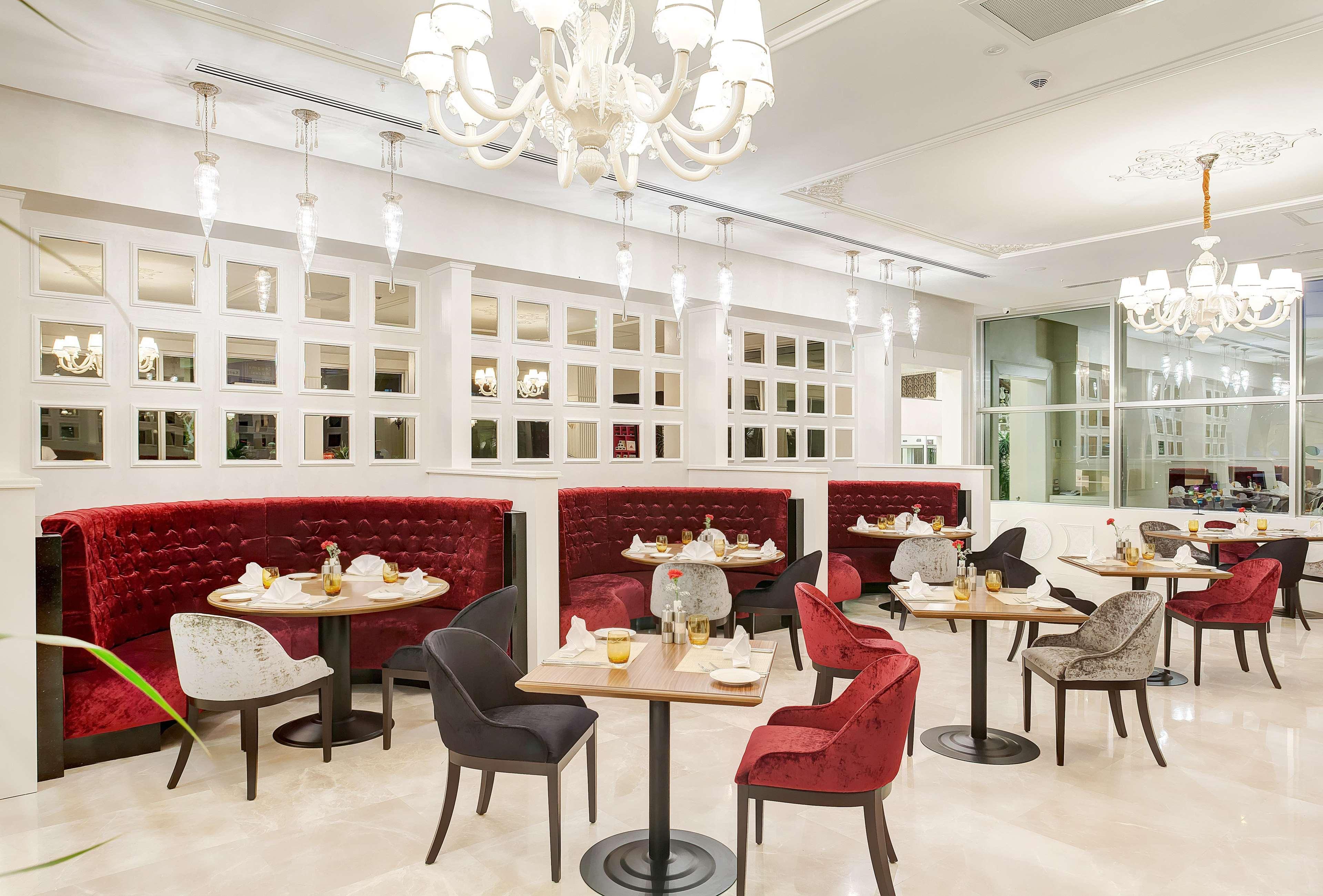 Doubletree By Hilton Gaziantep Hotel Exterior foto