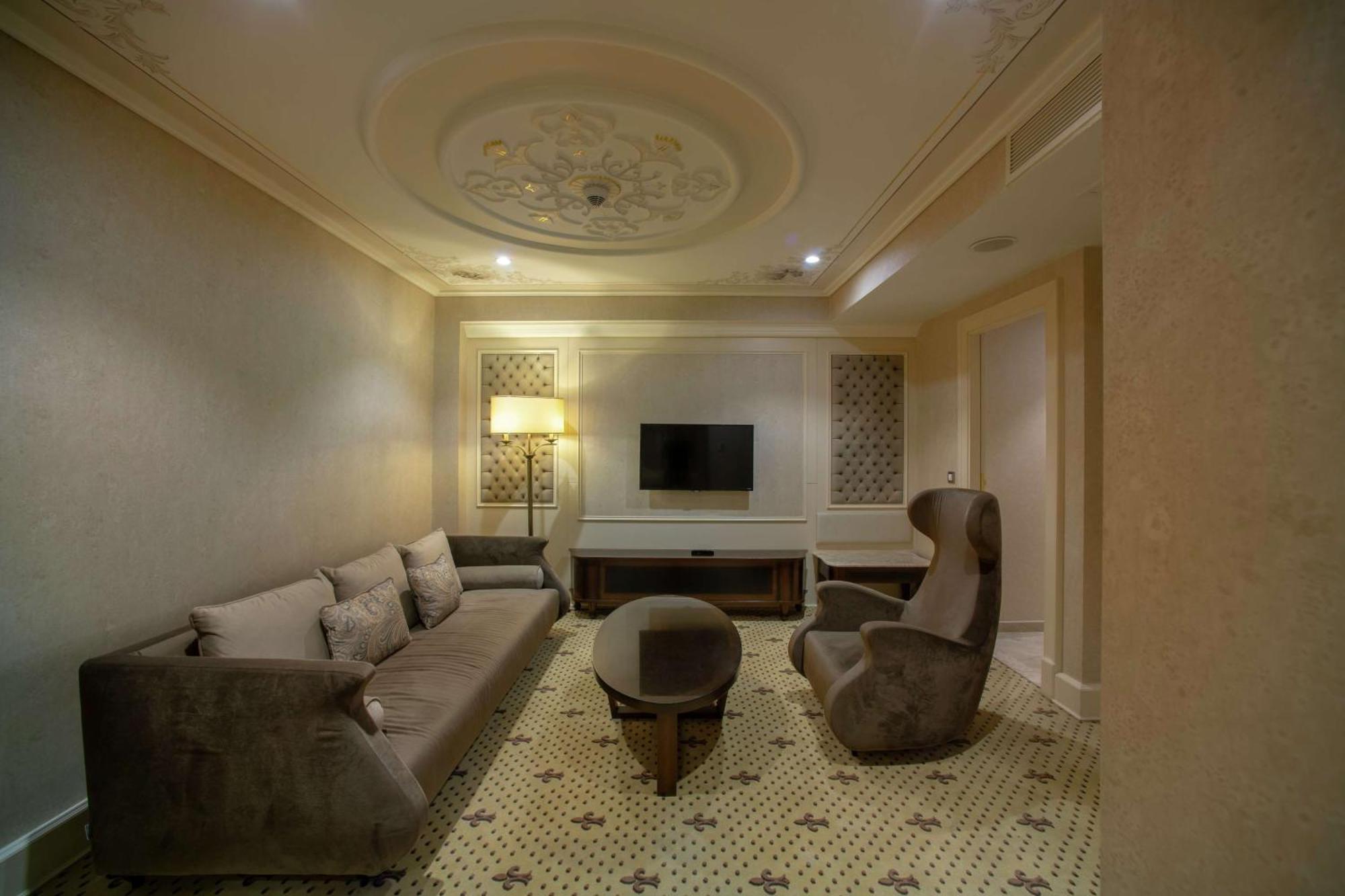 Doubletree By Hilton Gaziantep Hotel Exterior foto